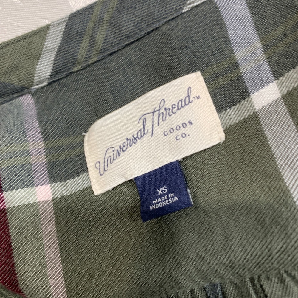 Universal Thread Plaid Pullover - image 6